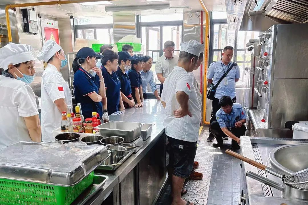 我院开展燃气安全检查及燃气泄漏应急演练