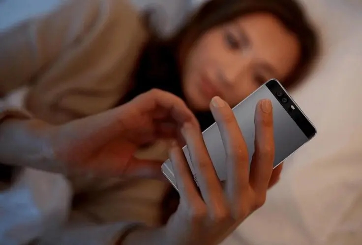 孕妈熬夜危害多，如何才能提高睡眠质量？
