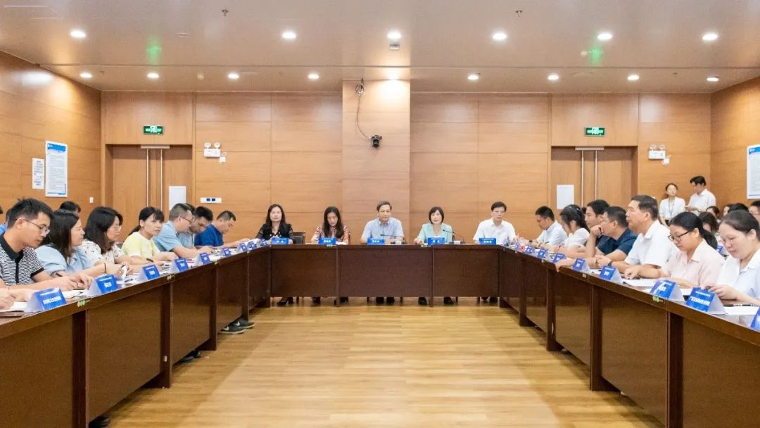 广西壮族自治区生殖医院在地方卫生健康标准化工作研讨会上作经验分享