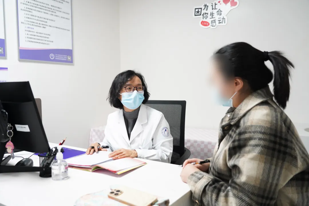 想生！敢生！能生！还要优生！ 产前诊断门诊来帮您！