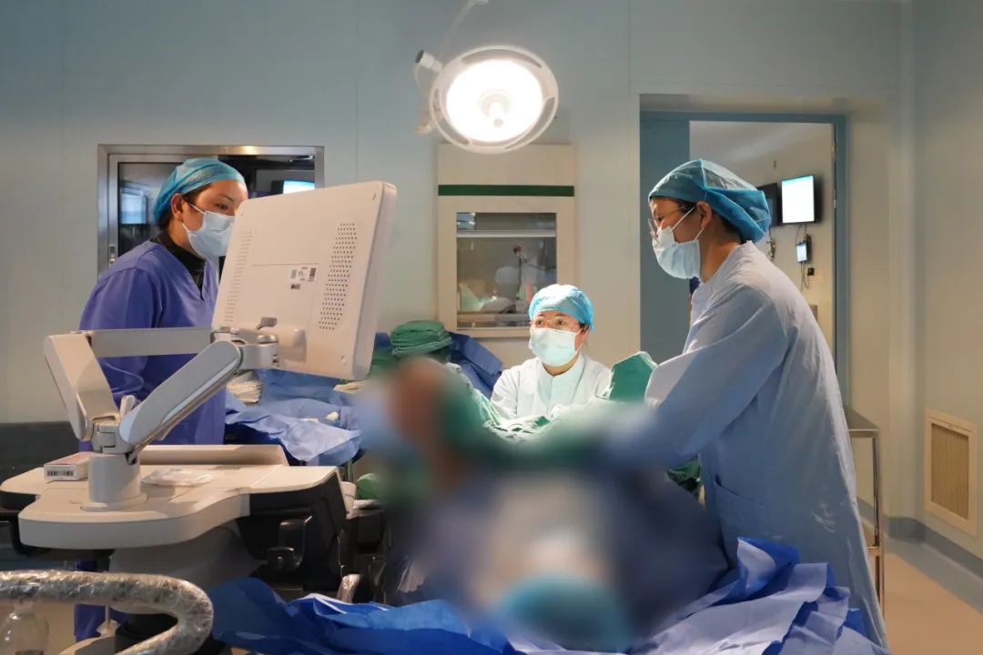 有一种年味叫做医护人员的“坚守”