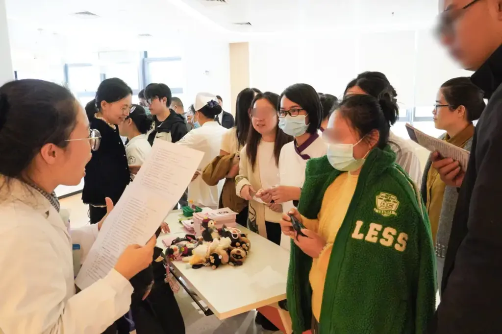 科学用血 爱心接力——学知识还赢奶茶，大人小孩都爱来！