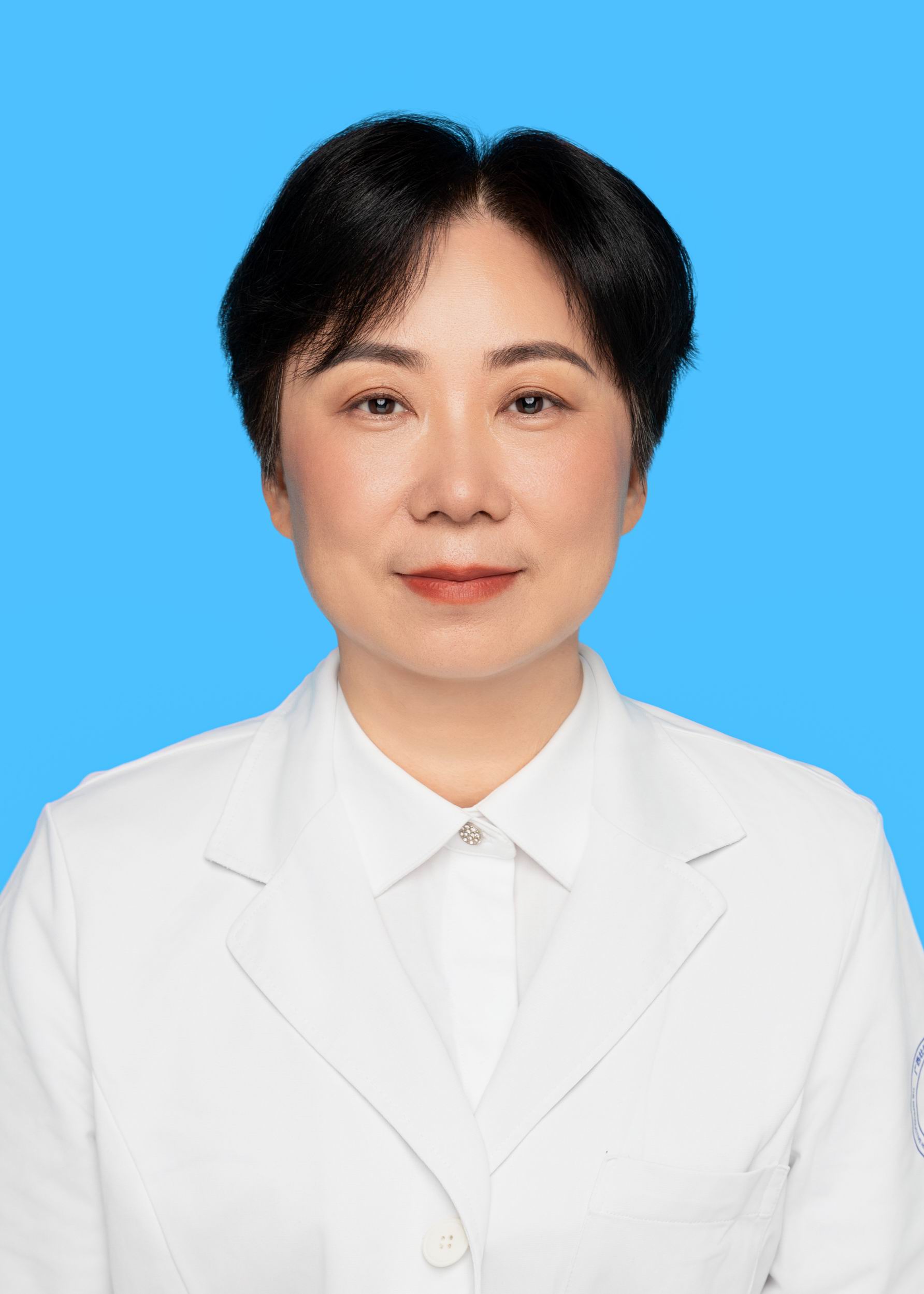 梁雯