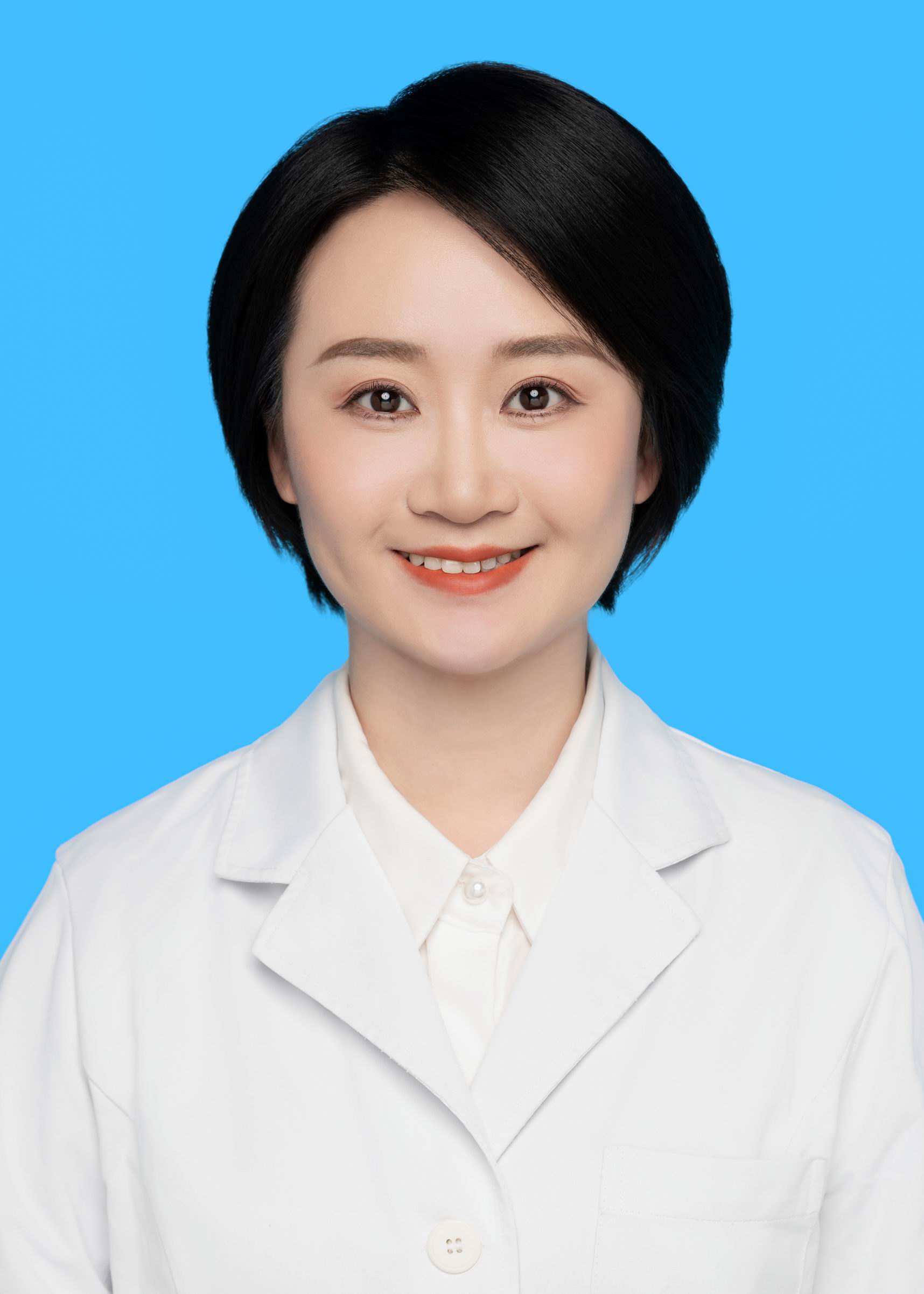 黄霈