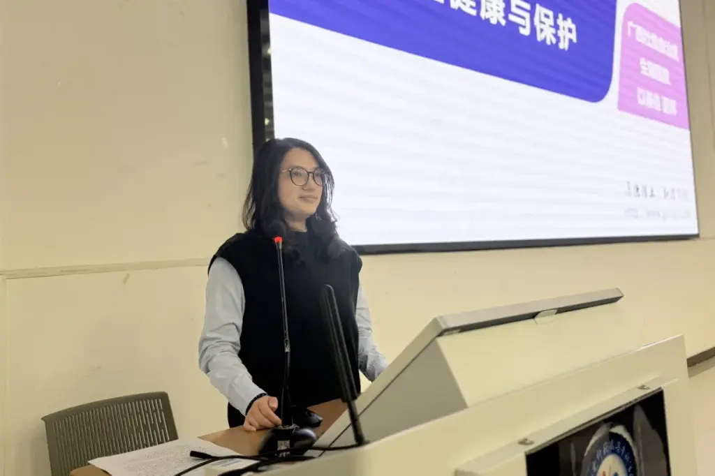 640.webp 640.webp